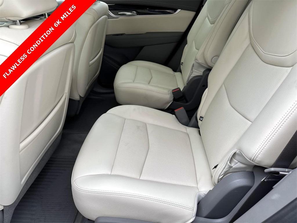used 2024 Cadillac XT6 car, priced at $49,992