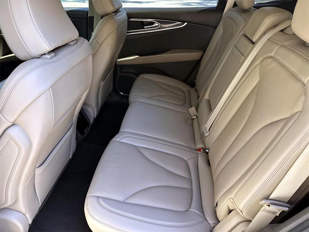 used 2022 Lincoln Nautilus car, priced at $31,942