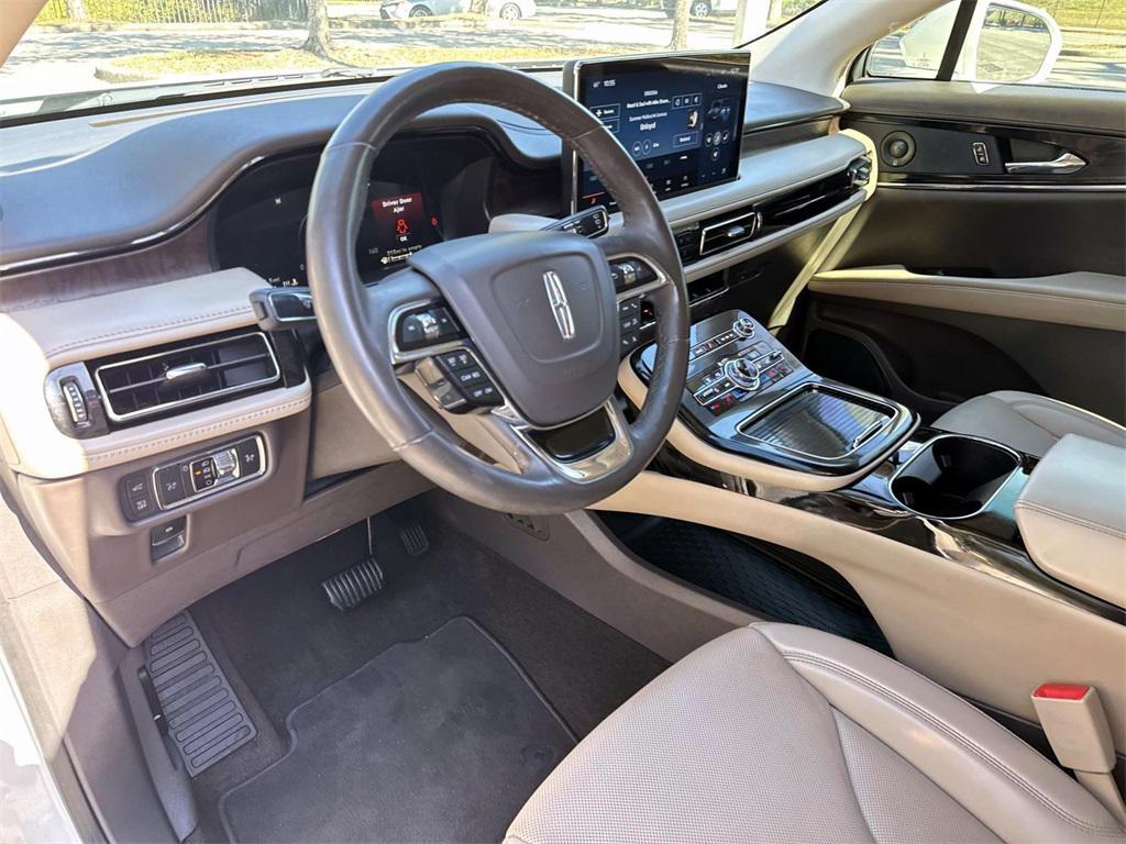 used 2022 Lincoln Nautilus car, priced at $31,942