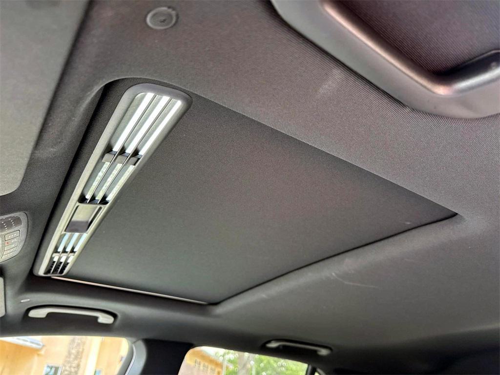 used 2025 Mercedes-Benz GLE 350 car, priced at $55,910