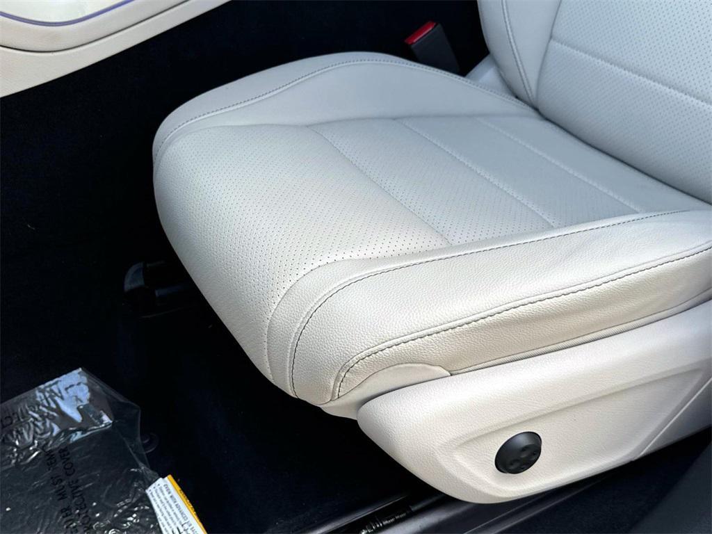 used 2025 Mercedes-Benz GLE 350 car, priced at $55,910