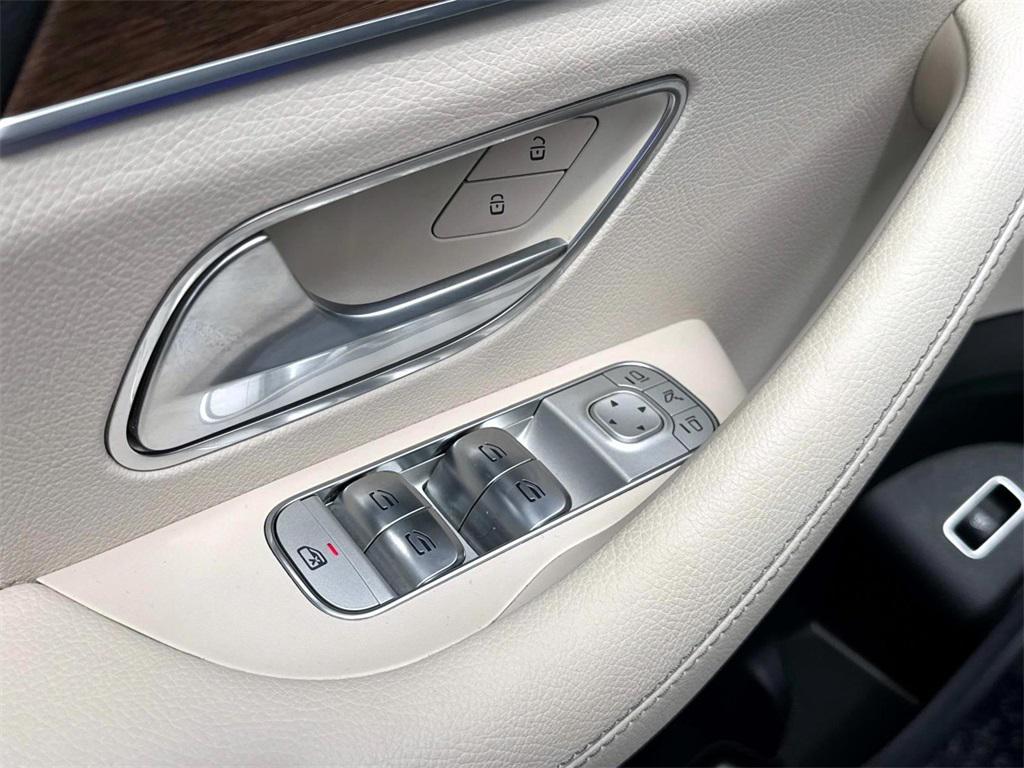 used 2025 Mercedes-Benz GLE 350 car, priced at $55,910