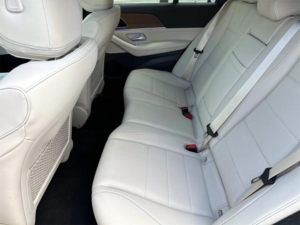 used 2025 Mercedes-Benz GLE 350 car, priced at $55,910