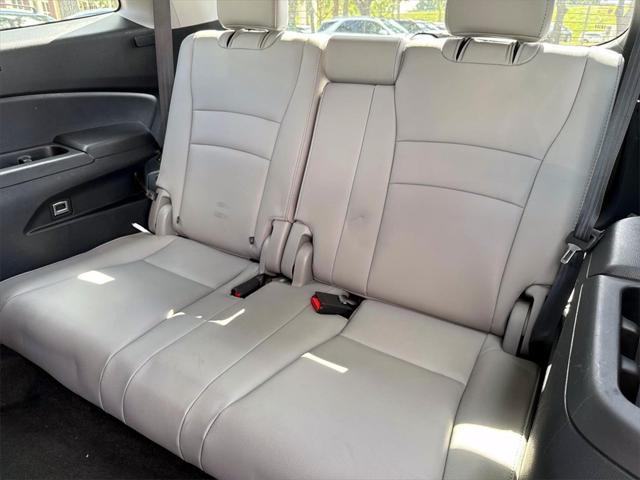 used 2021 Honda Pilot car, priced at $30,991