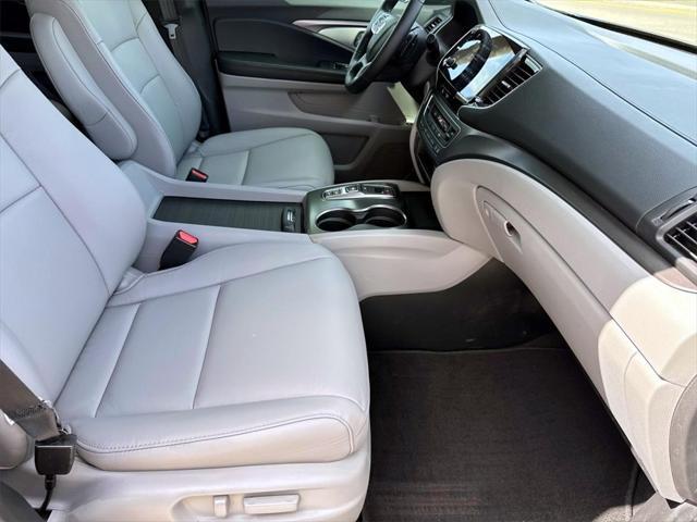used 2021 Honda Pilot car, priced at $30,991