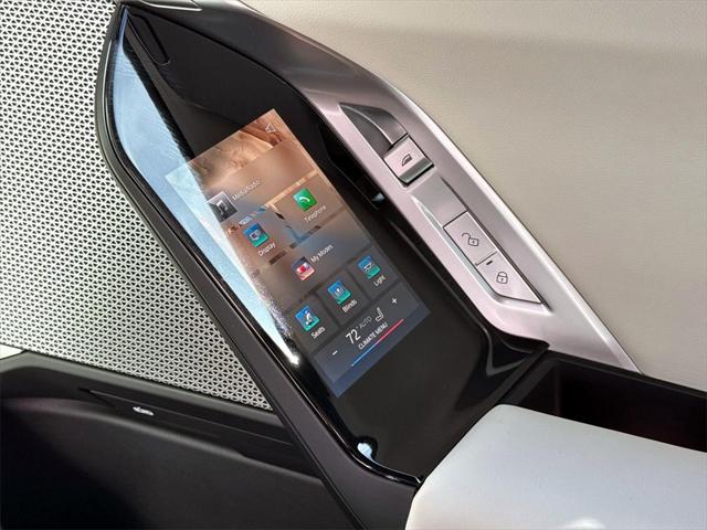 used 2023 BMW i7 car, priced at $77,991