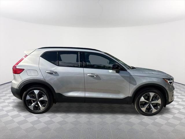 used 2024 Volvo XC40 car, priced at $35,925