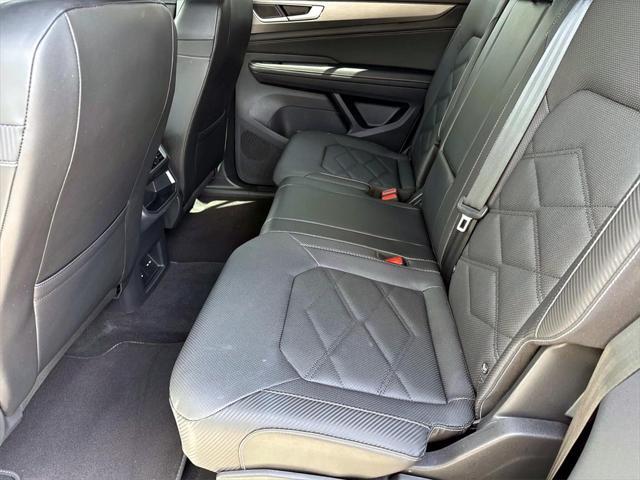 used 2024 Volkswagen Atlas Cross Sport car, priced at $34,990