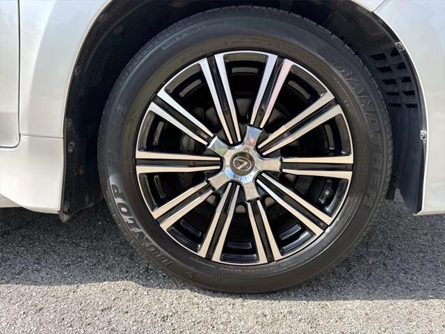used 2018 Lexus LX 570 car, priced at $67,994
