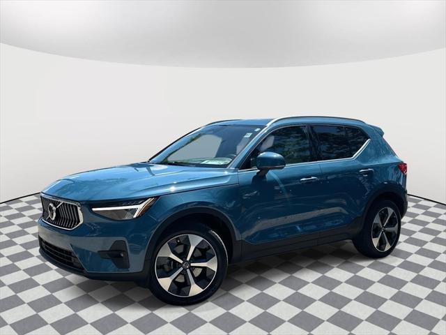 used 2023 Volvo XC40 car, priced at $30,993