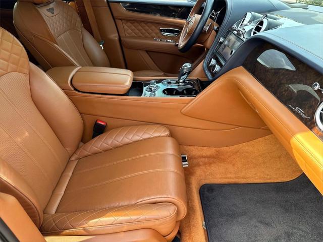 used 2020 Bentley Bentayga car, priced at $99,991