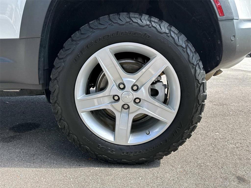used 2020 Land Rover Defender car, priced at $42,991