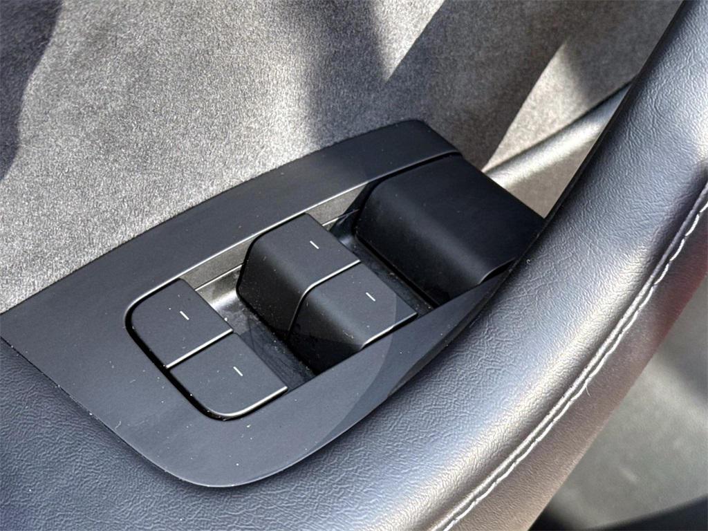 used 2022 Tesla Model Y car, priced at $31,991
