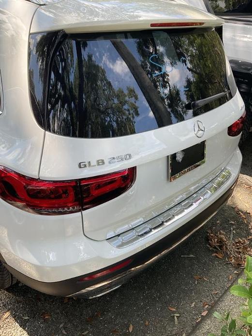 used 2023 Mercedes-Benz GLB 250 car, priced at $39,991