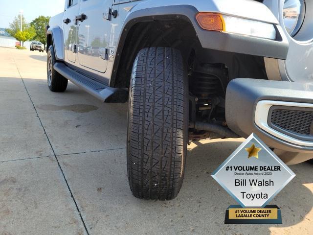 used 2021 Jeep Gladiator car, priced at $29,997