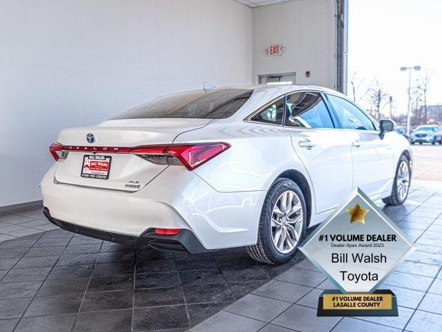 used 2021 Toyota Avalon Hybrid car, priced at $28,900