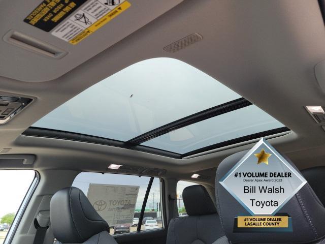 new 2025 Toyota Grand Highlander car, priced at $62,876