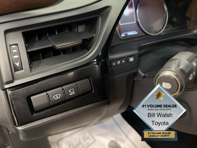 used 2022 Lexus ES 350 car, priced at $42,997