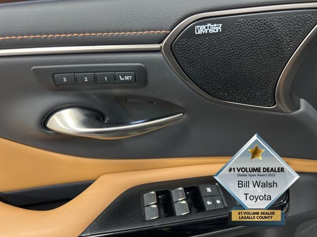 used 2022 Lexus ES 350 car, priced at $42,997