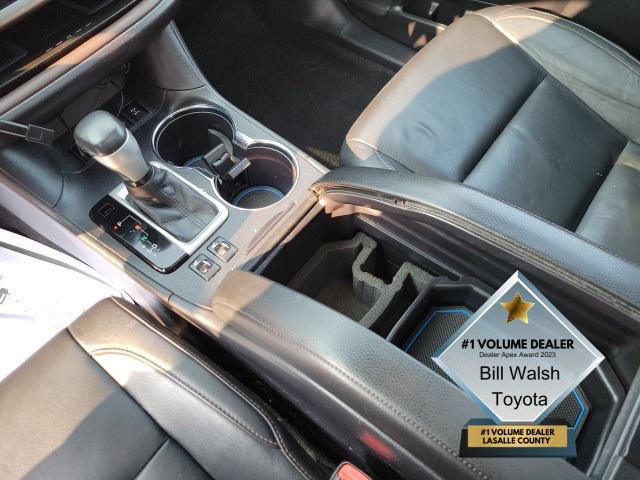 used 2015 Toyota Highlander car, priced at $14,997