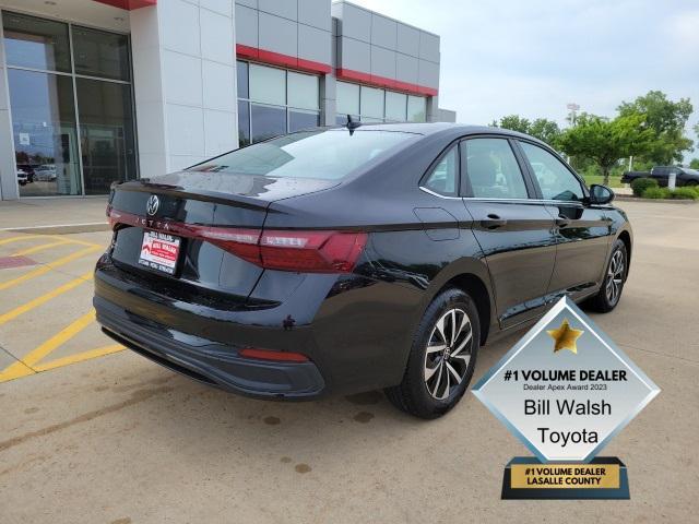 used 2025 Volkswagen Jetta car, priced at $23,997