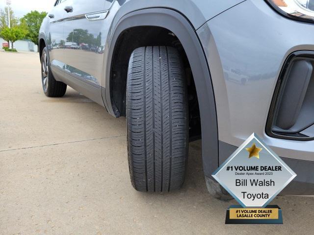 used 2024 Volkswagen Atlas Cross Sport car, priced at $34,500