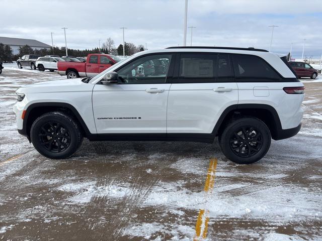 new 2025 Jeep Grand Cherokee car, priced at $40,935