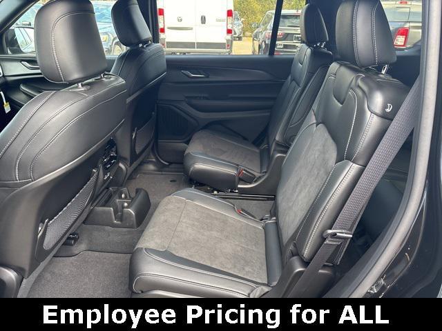 new 2025 Jeep Grand Cherokee L car, priced at $44,873