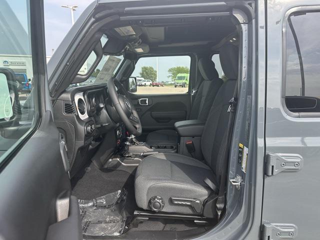 new 2025 Jeep Wrangler car, priced at $50,275