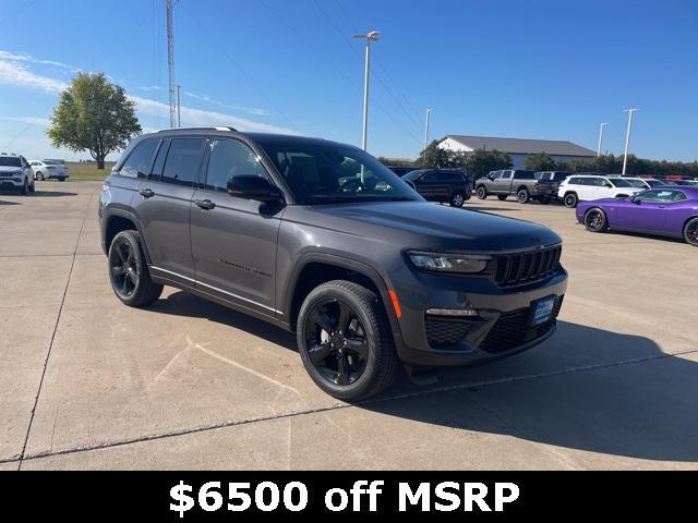 new 2025 Jeep Grand Cherokee car, priced at $45,035