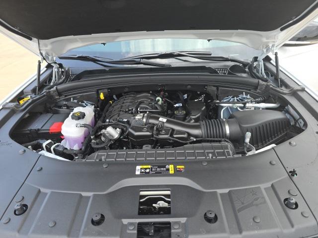 new 2025 Jeep Grand Cherokee car, priced at $52,040
