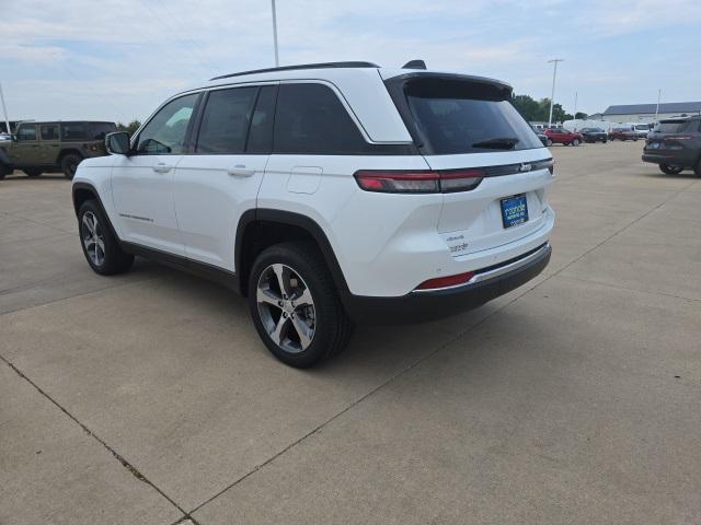 new 2025 Jeep Grand Cherokee car, priced at $52,040
