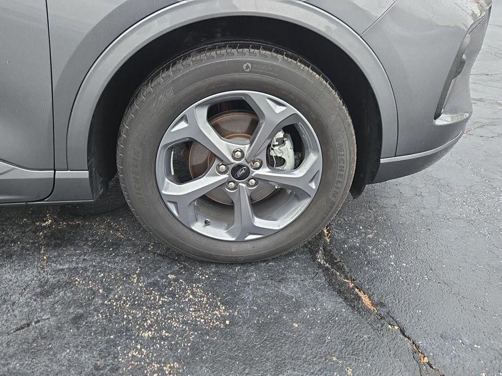 used 2023 Ford Escape car, priced at $24,990