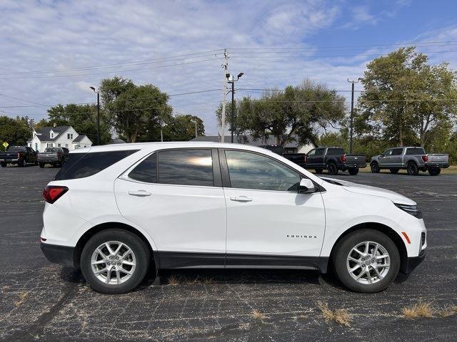 used 2024 Chevrolet Equinox car, priced at $21,899