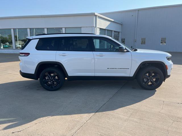 new 2025 Jeep Grand Cherokee L car, priced at $49,040