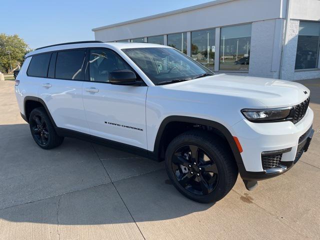 new 2025 Jeep Grand Cherokee L car, priced at $49,040