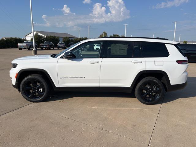 new 2025 Jeep Grand Cherokee L car, priced at $49,040