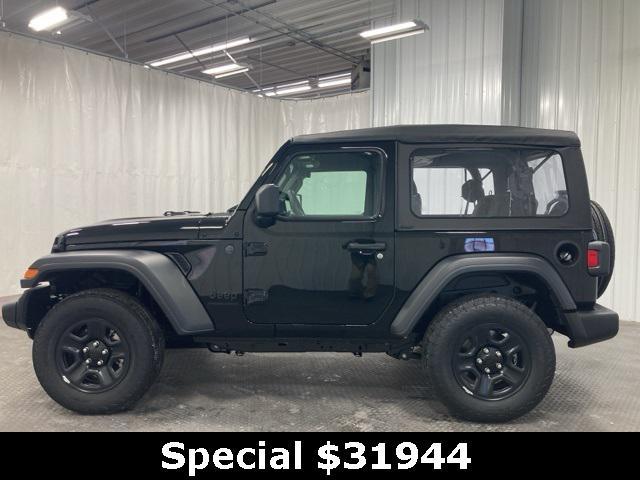 new 2025 Jeep Wrangler car, priced at $31,944