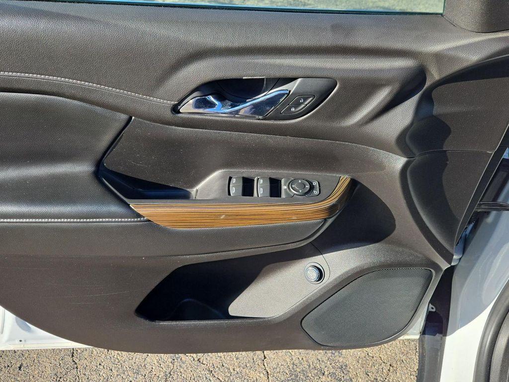 used 2021 GMC Acadia car, priced at $21,999