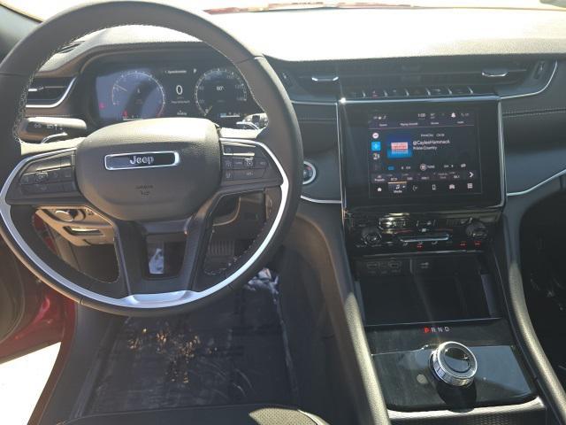 new 2025 Jeep Grand Cherokee car, priced at $45,475