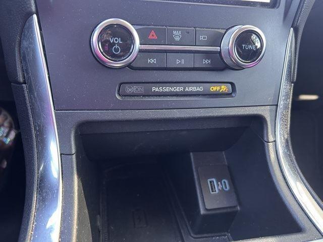 used 2023 Ford Edge car, priced at $22,249