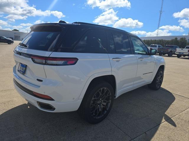 new 2025 Jeep Grand Cherokee car, priced at $60,830