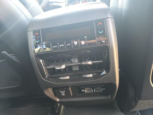 new 2025 Jeep Grand Cherokee car, priced at $60,830