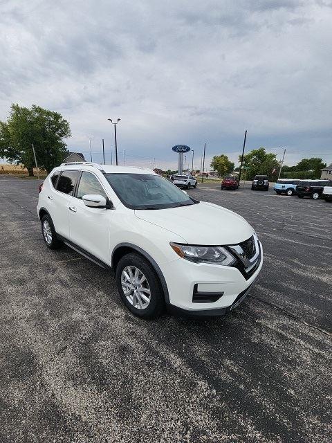 used 2020 Nissan Rogue car, priced at $13,899