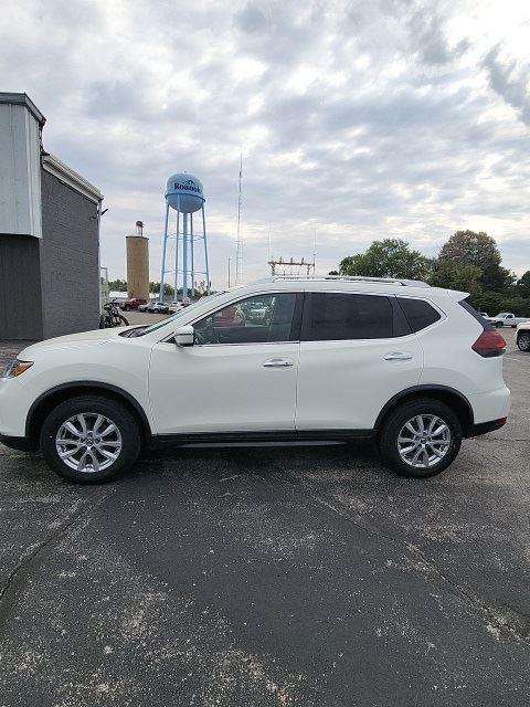 used 2020 Nissan Rogue car, priced at $13,899