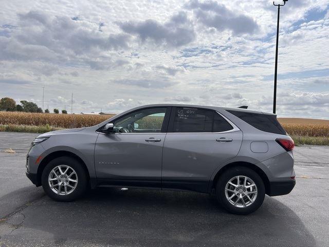 used 2024 Chevrolet Equinox car, priced at $21,499