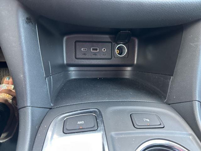 used 2024 Chevrolet Equinox car, priced at $21,499