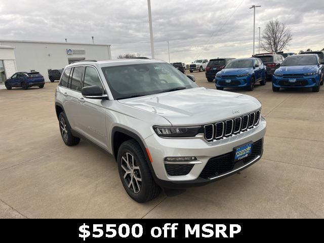 new 2025 Jeep Grand Cherokee car, priced at $46,235