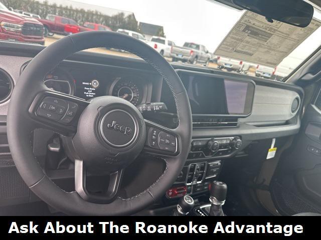 new 2025 Jeep Wrangler car, priced at $45,975