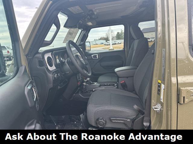 new 2025 Jeep Wrangler car, priced at $45,975